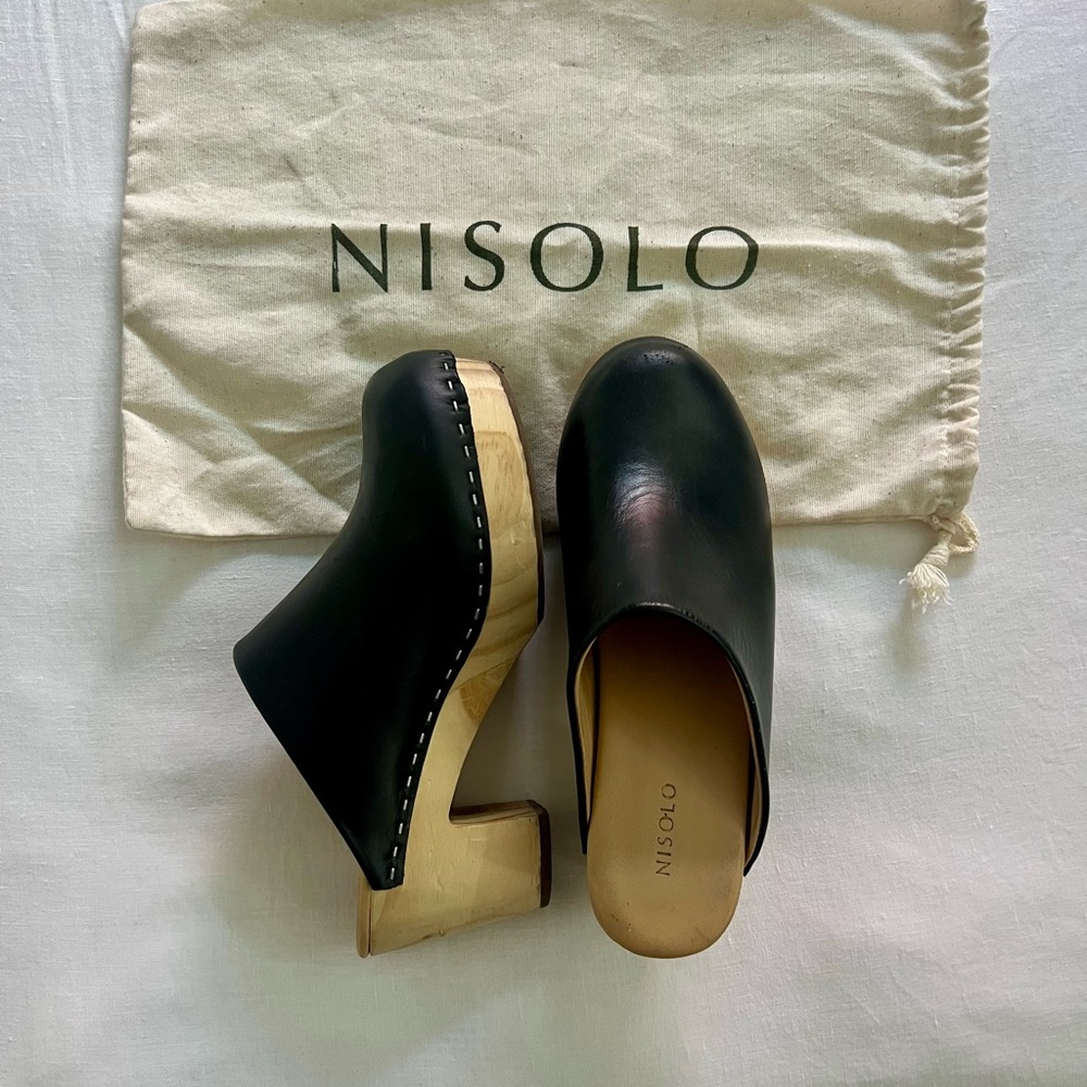 Nisolo Black All Day Women's Heeled Clogs
